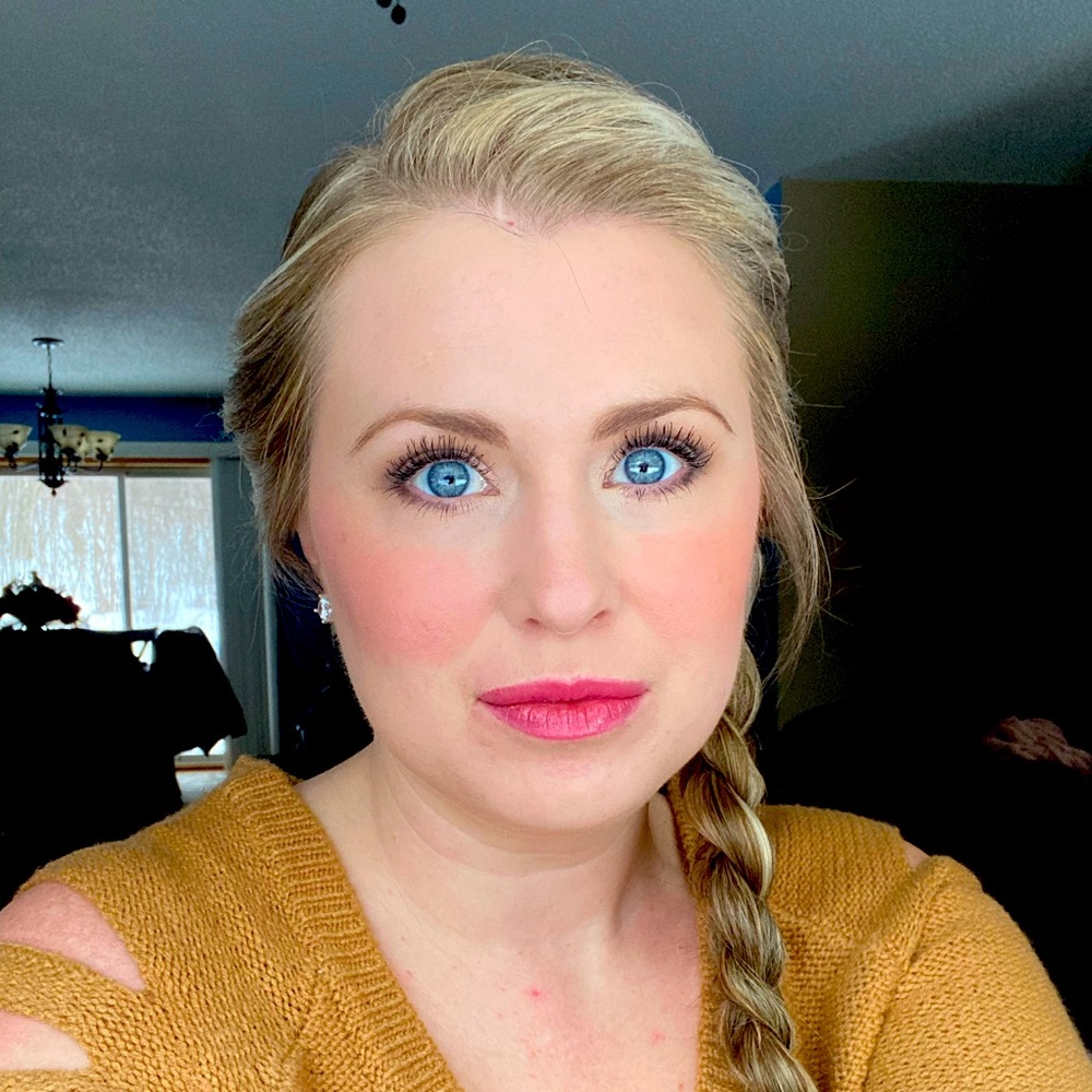 Meet your Posher, Anna